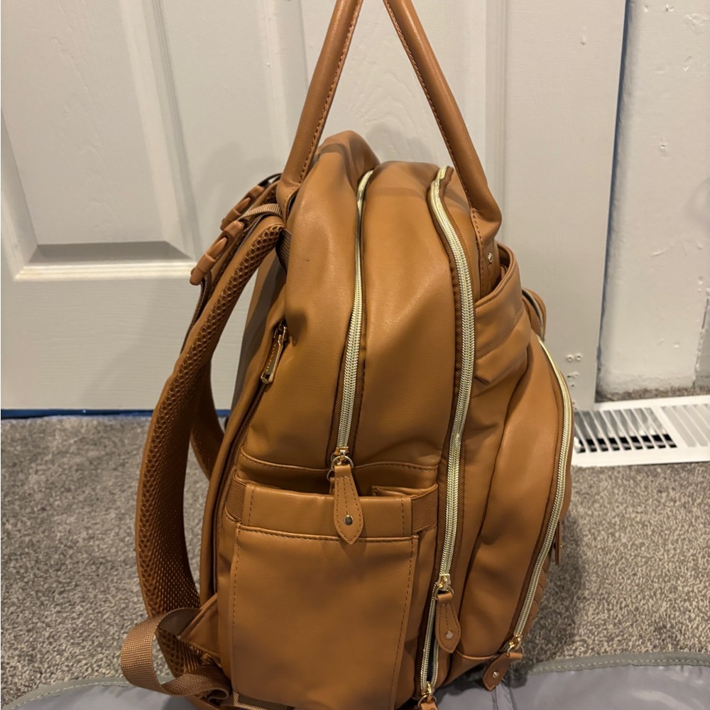 BabbleRoo Leather Diaper Bag Backpack leather brown - Picture 9 of 10